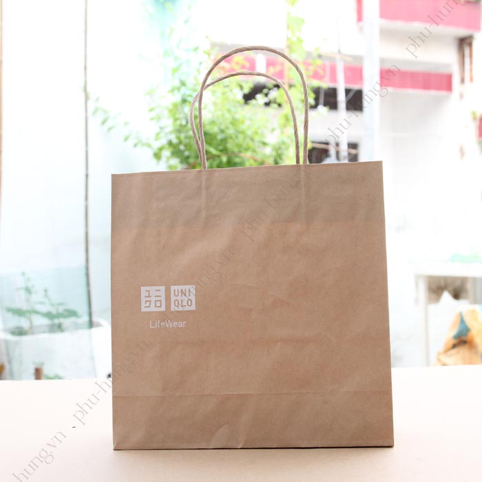 Túi giấy Kraft Uniqlo